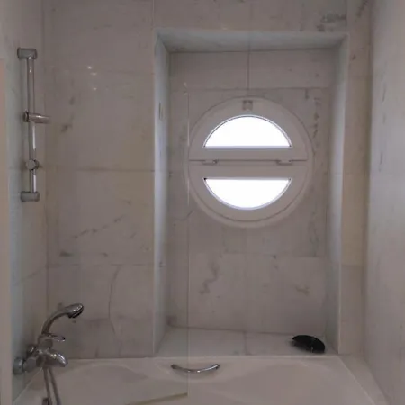 بيت ضيافة Ii Double Bed Avenida Da Republica Lisboa