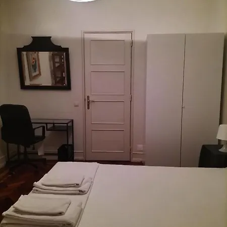 Ii Double Bed Avenida Da Republica بيت ضيافة Lisboa